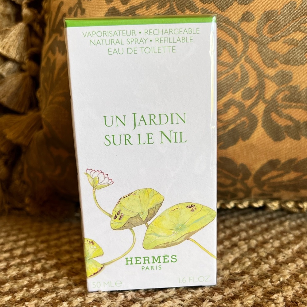 NWT/box in plastic-Hermes Un Jardin Sur Le Nil Eau de Toilette - Green and White